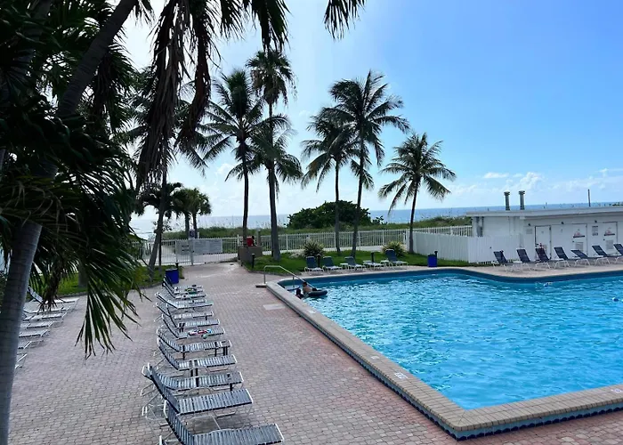 Casablanca Miami Beach